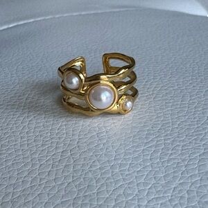 Gold and Pearl Statement Adjustable Ring 18k Gold Plated New